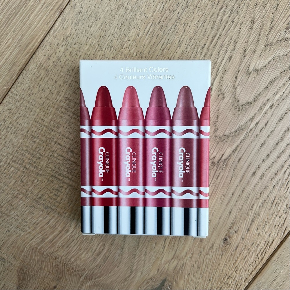 BNIB Clinique x Crayola chubby sticks